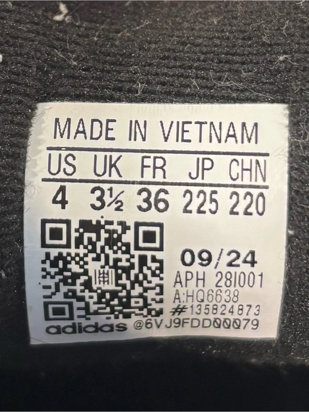 Big Kid’s adidas Campus 00s Sneakers (see size conversion details)